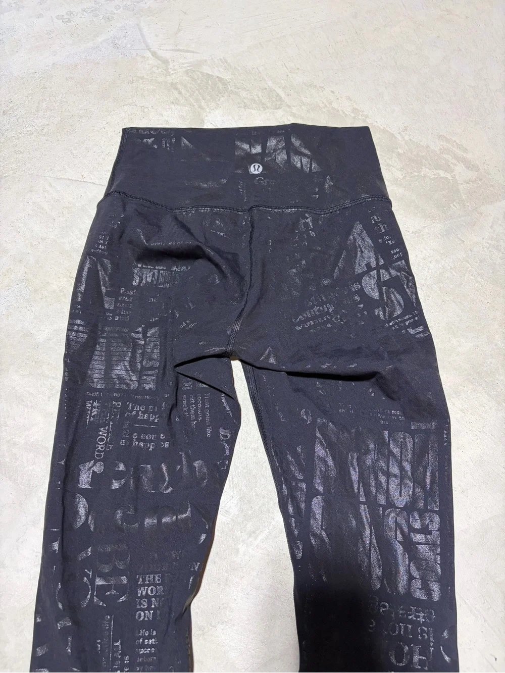 Lululemon Wunder under Black High-Rise Crop Leggings manifesto 4
